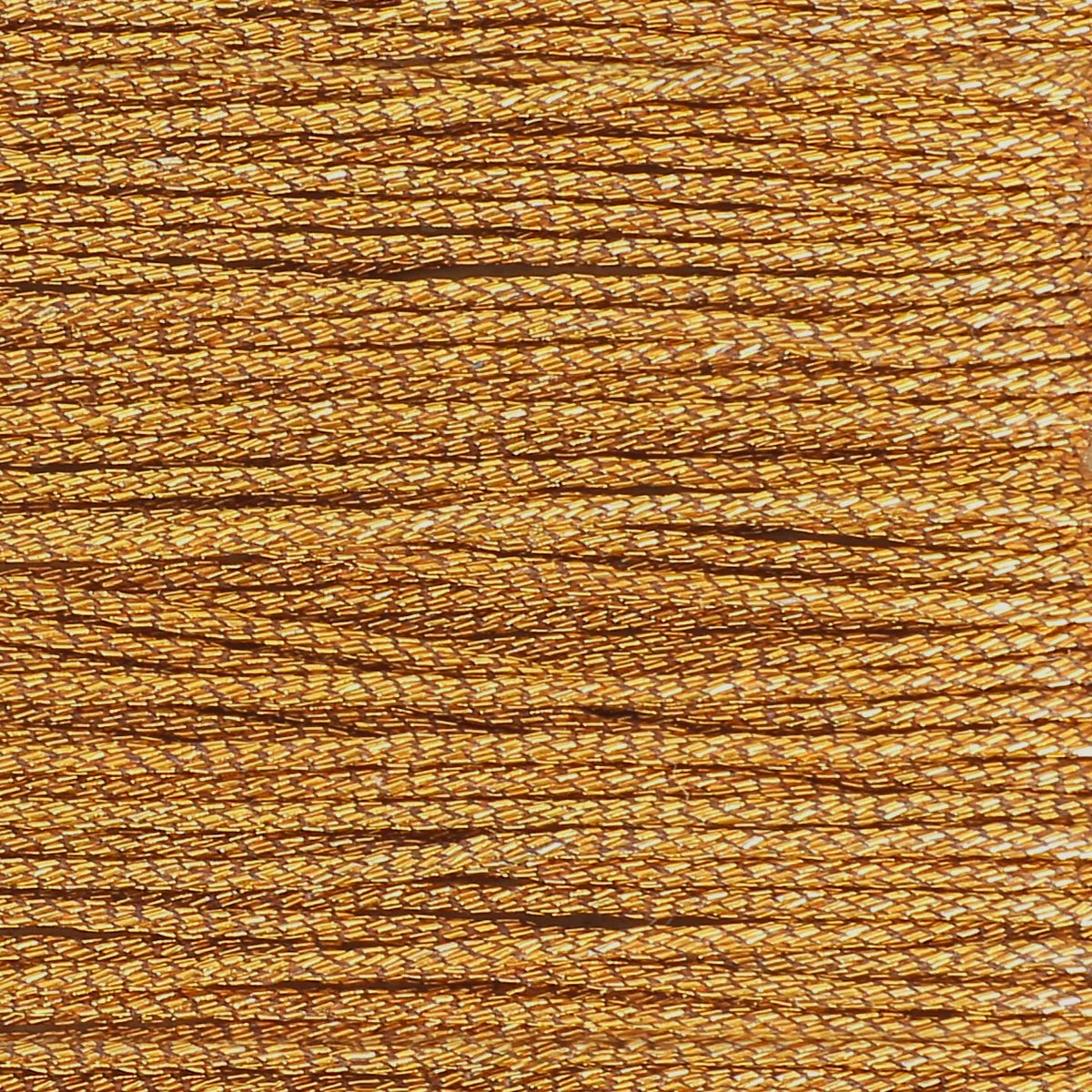 Fil ciré et tressé pour couture à la main couleur marron laiton métallisé. Fil brillant pour couture à la main, cartonnette de fil de 8 mètres, diamètre 0,8 mm M080 de la marque MeiSi