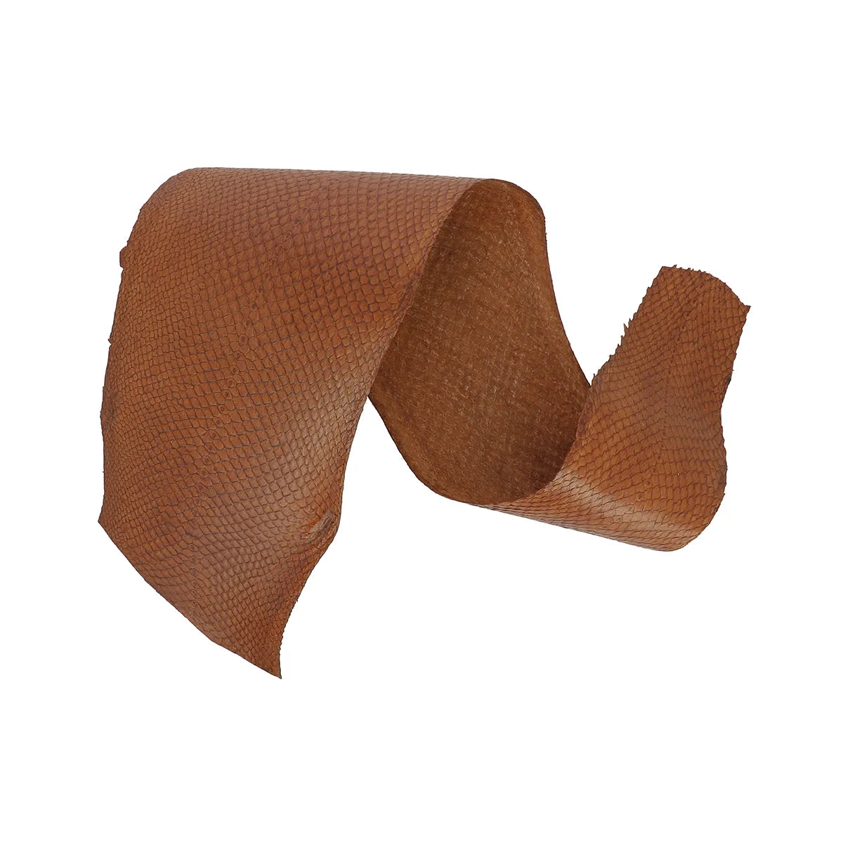 Peau de cuir de saumon couleur marron brun à la finition brillante. Cuir de poisson très souple idéal pour réaliser de l'ornement, de la maroquinerie, de la gainerie et des bijoux