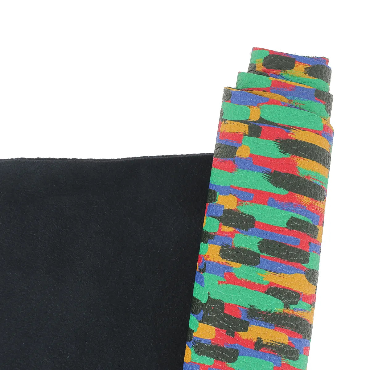 Cuir de cerf fantaisie multicolore détails taches de peinture rouge, jaune, vert, noir et bleu. Cuir de cerf très souple idéal pour réaliser ganterie, gainerie, vêtement et petite maroquinerie originale