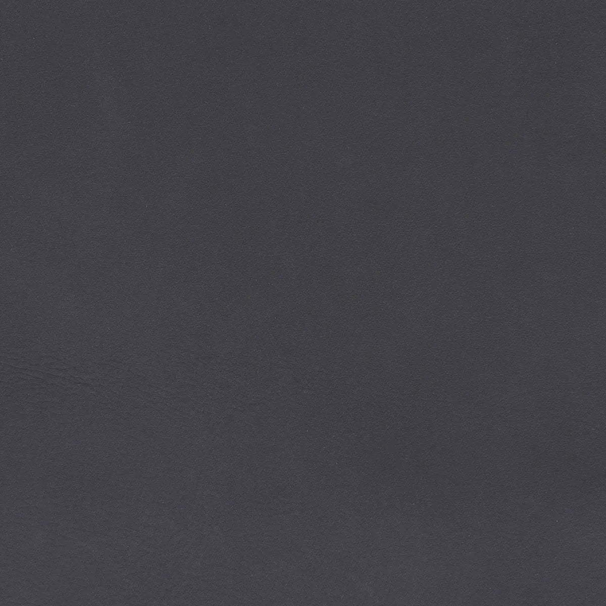 Pièce de cuir de nubuck couleur bleu ardoise. Morceau de cuir doux et souple idéal pour la création de porte-cartes, portefeuilles, accessoires...