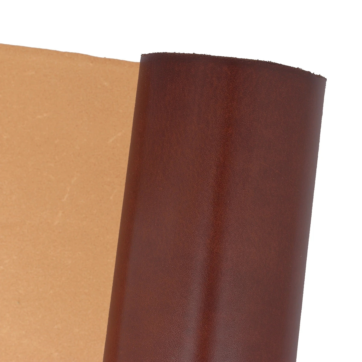 Cuir de collet marron châtaigne en tannage végétal de la collection SAUVAGE