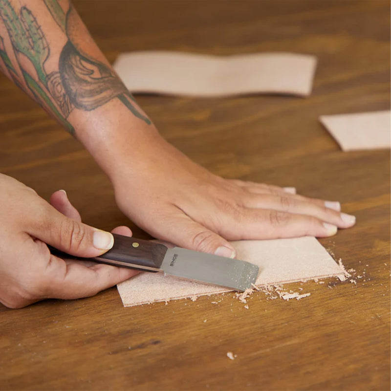 Couteau professionnel pour le parage du cuir - Tandy leather