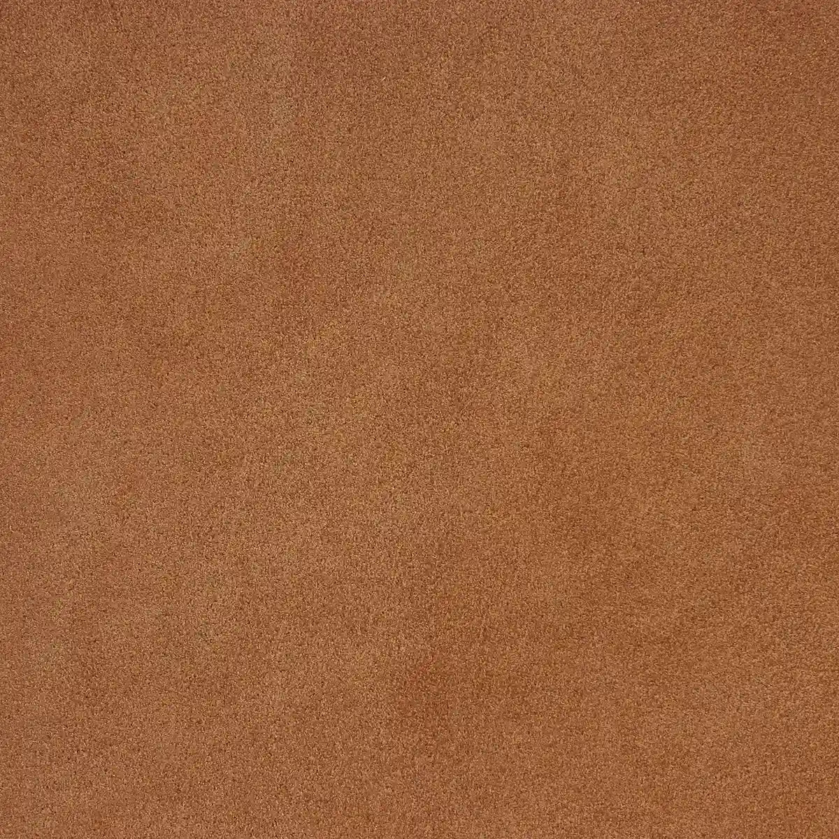 Morceau de croûte de cuir velours marron camel. Cuir doux et souple idéal pour la confection de petite maroquinerie, accessoire.