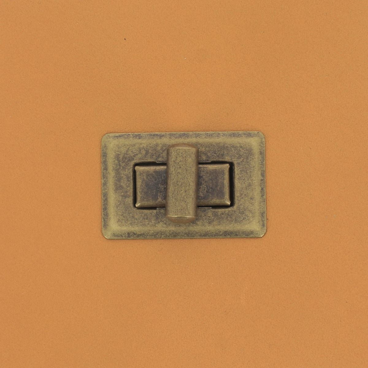 Fermoir tourniquet en acier - 30x16mm - LV 01x600.jpg