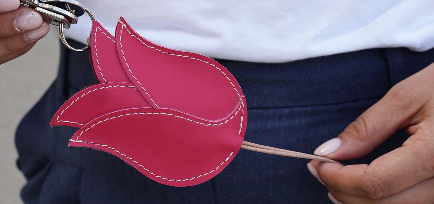Tutoriel - Cloche à clès en cuir en forme de tulipe