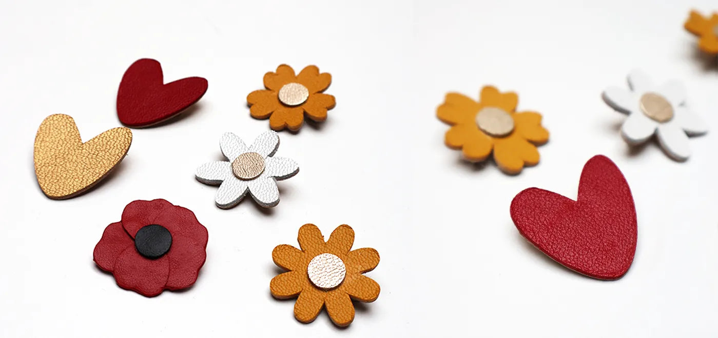 pins et broches en cuir