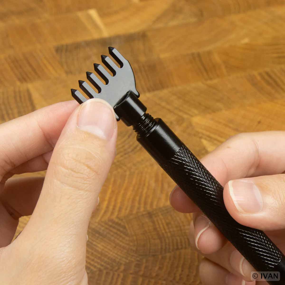 Griffe pour la couture du cuir à la main, pointes losanges - Embouts interchangeables à visser - Ivan