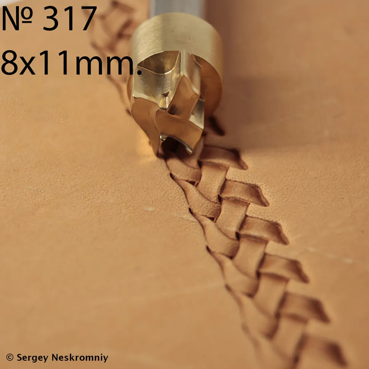 Timbre cuir - Sergey Neskromniy n° 317 - Bordure décorative