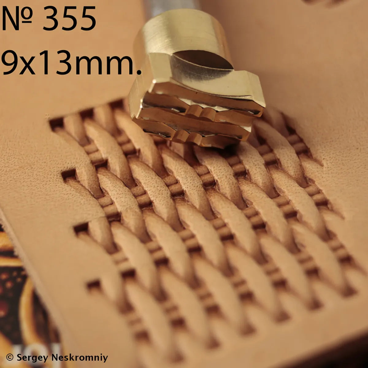 Timbre cuir tressage - Sergey Neskromniy n° 355