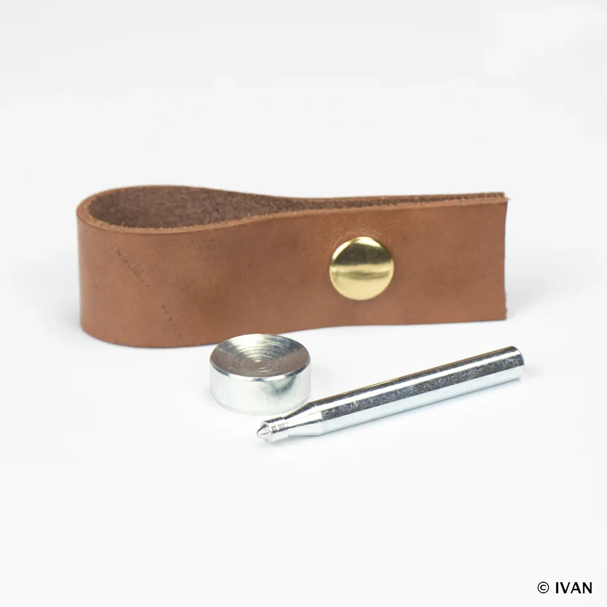 Kit de 20 boutons pression en laiton nickelé Ivan Line 20 de 12,5 mm avec outil de pose, accessoires pour couture et bricolage.