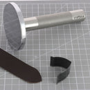 Découpe de cuir nette avec une lame emporte-pièce Ivan