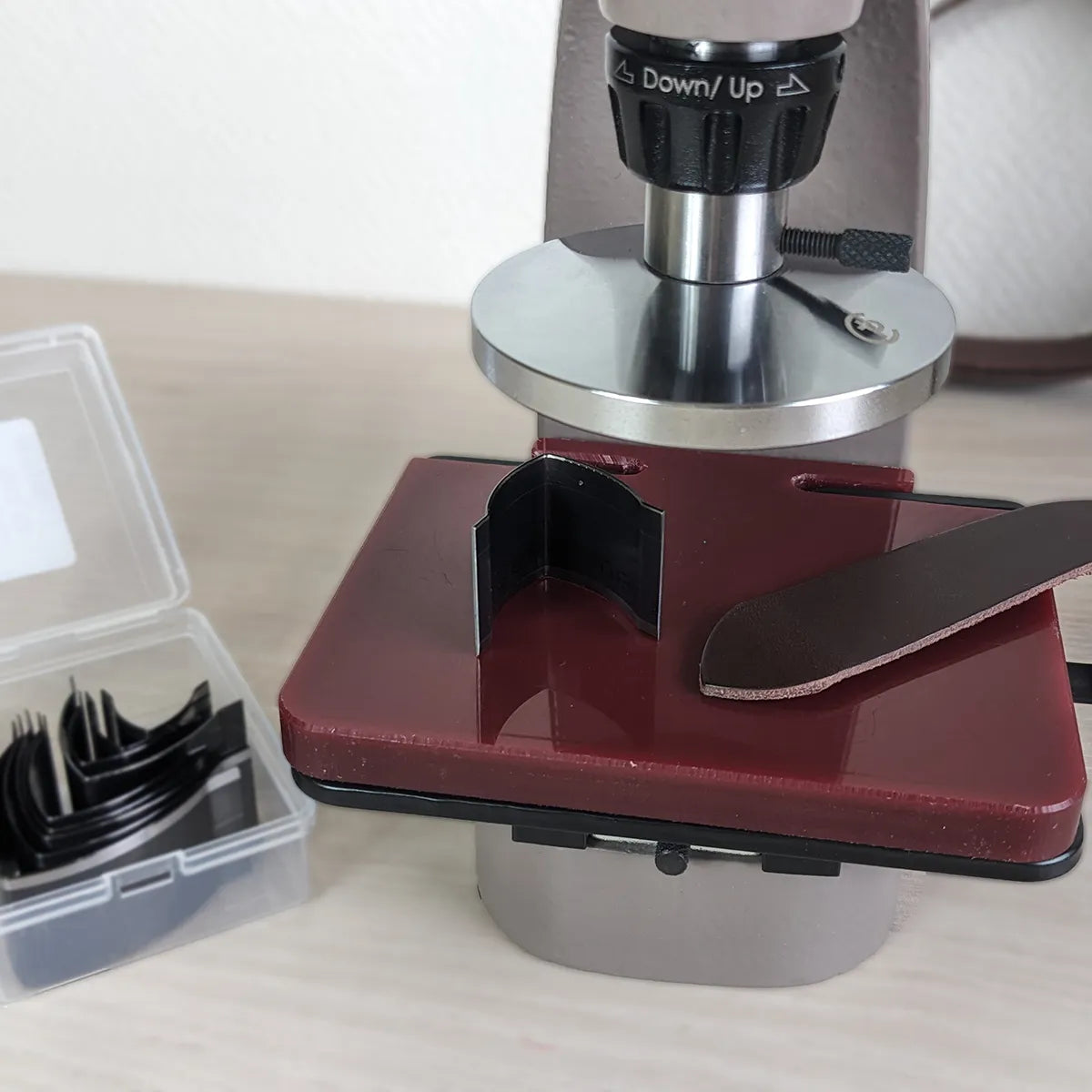 Lame emporte-pièce pour bout de ceinture ogive - Découpe cuir avec presse 3960-00