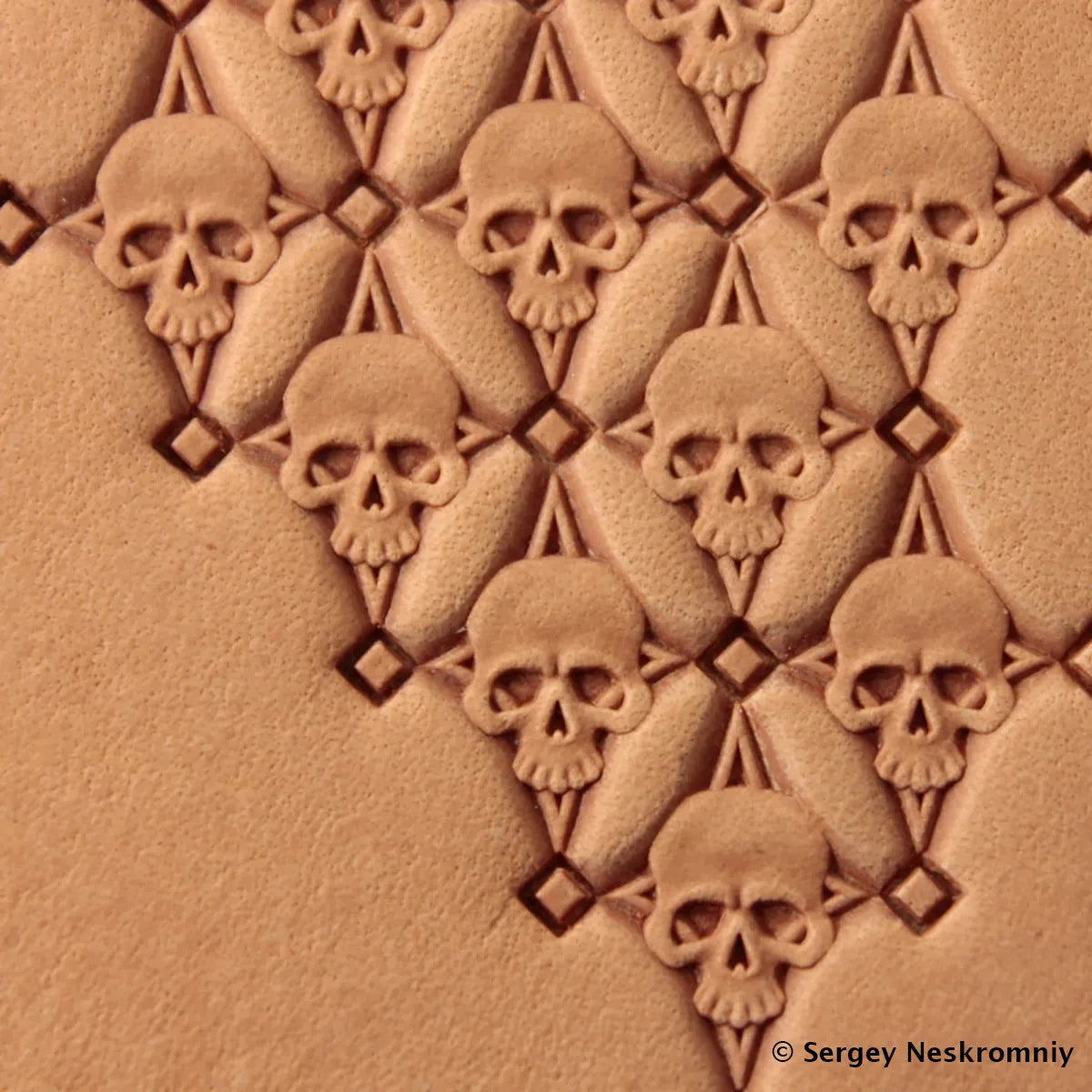 Tampon cuir tête de mort - Sergey Neskromniy n° 399