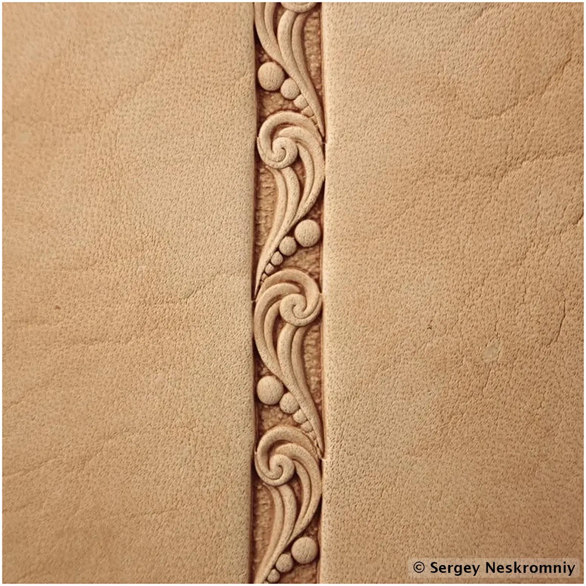 Tampon cuir Sergey Neskromniy n° 433 L et R - Bordure décorative