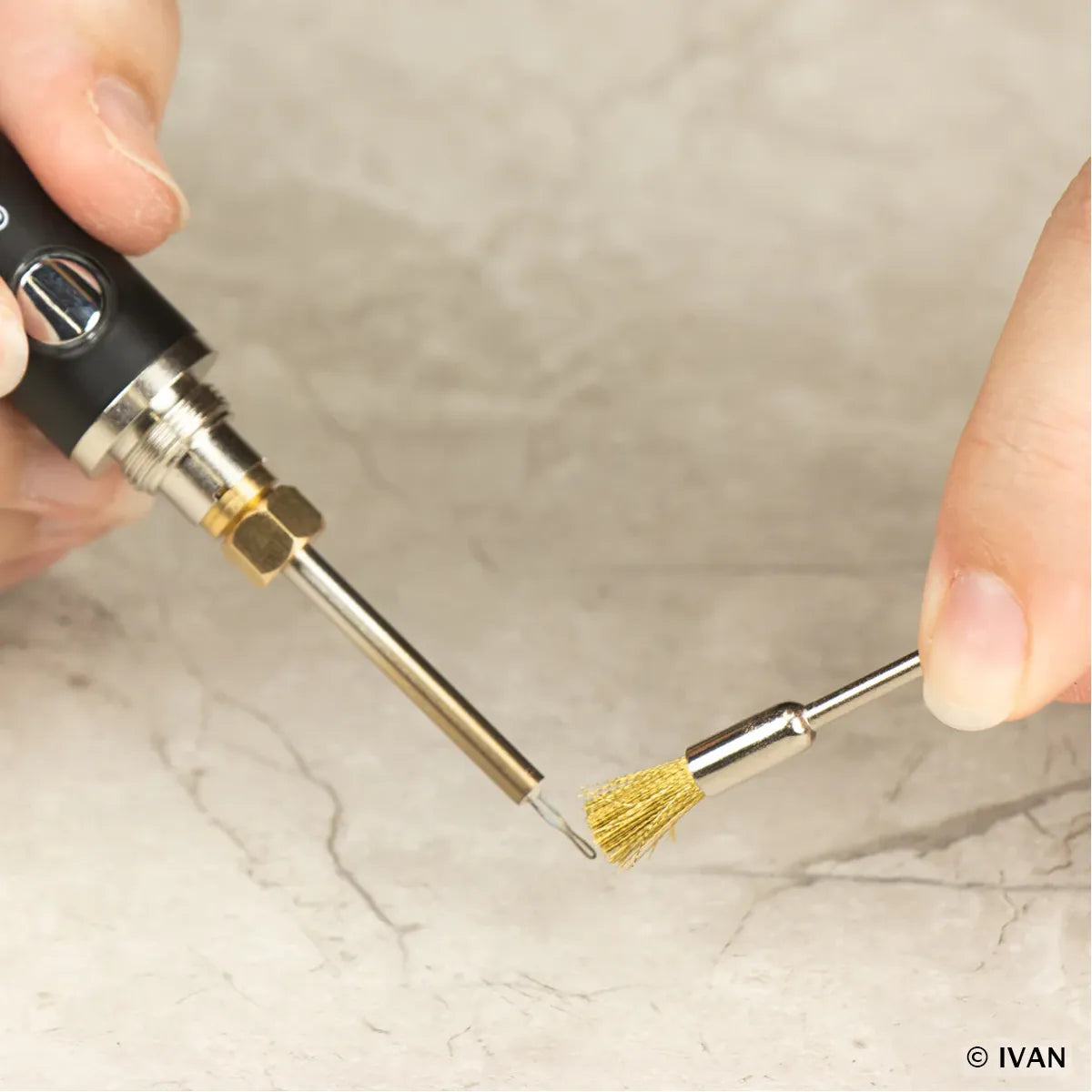 Brosse nettoyage pointe coupe-fil chauffant Craftplus