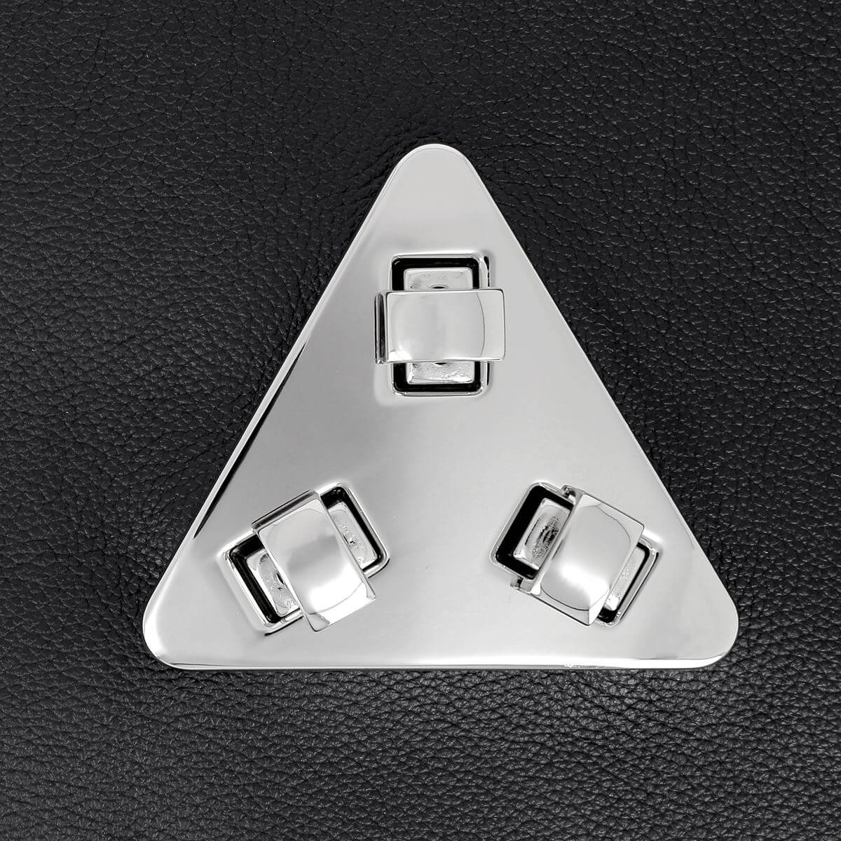 Grand fermoir triangle 3 tourniquets pour sac - 76x68mm - Nickelé