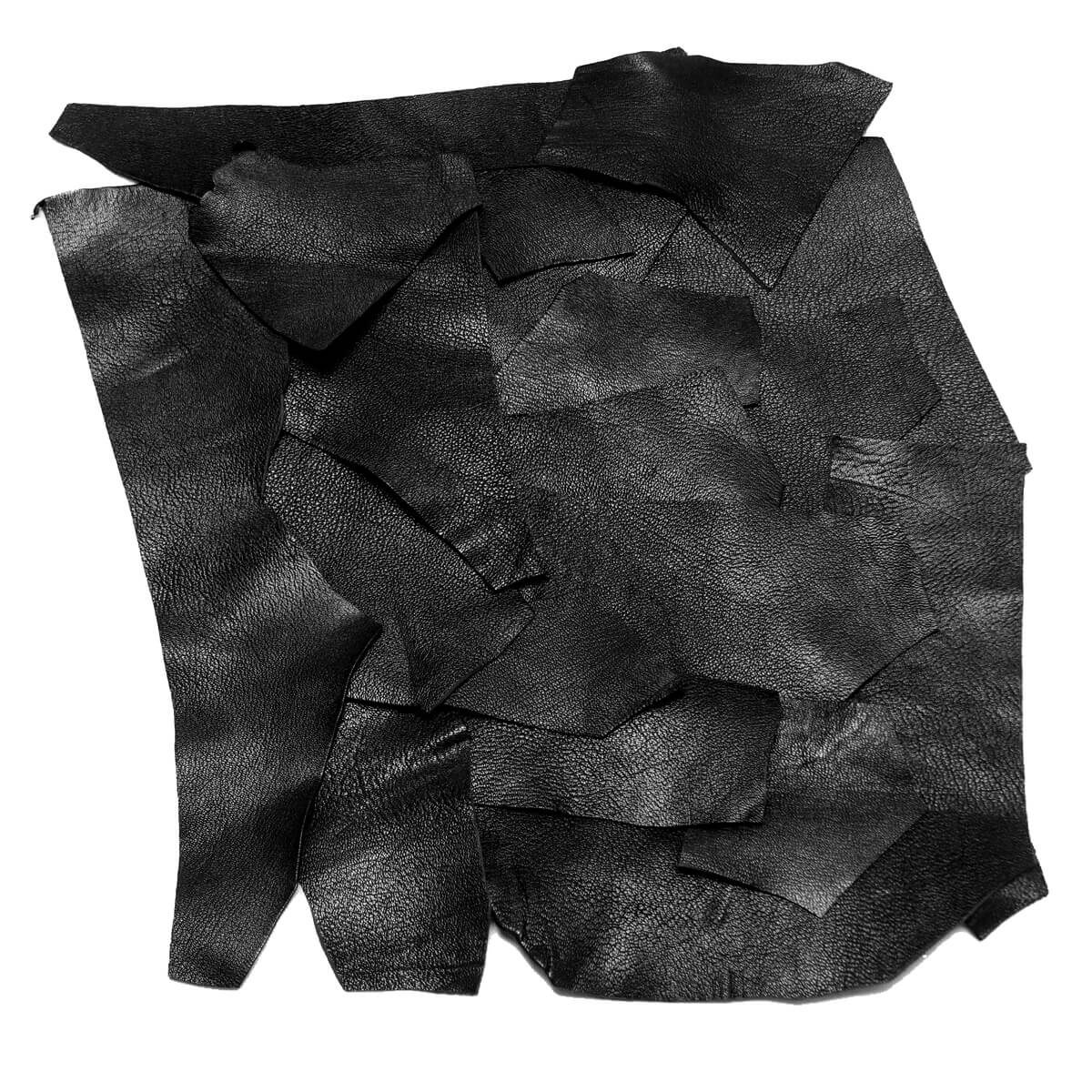 Lot de 250 g de chutes de cuir de chèvre maroquinerie double tannage grainé - NOIR J99 - Deco Cuir