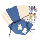 Kit DIY pour assembler soi-même des chaussons en cuir bleu et beige pour bébé. Accessible aux débutants et idéal pour offrir en cadeau de naissance