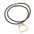 Collier avec lacet rond en cuir 3 mm, étrier décoratif et fermoir bijou aimanté