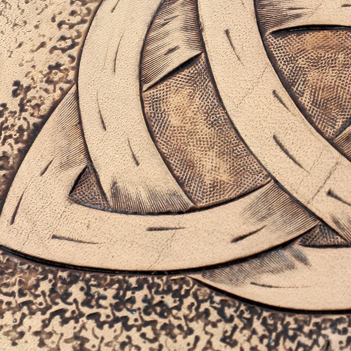 Formation repoussage du cuir - Débutant - Deco Cuir