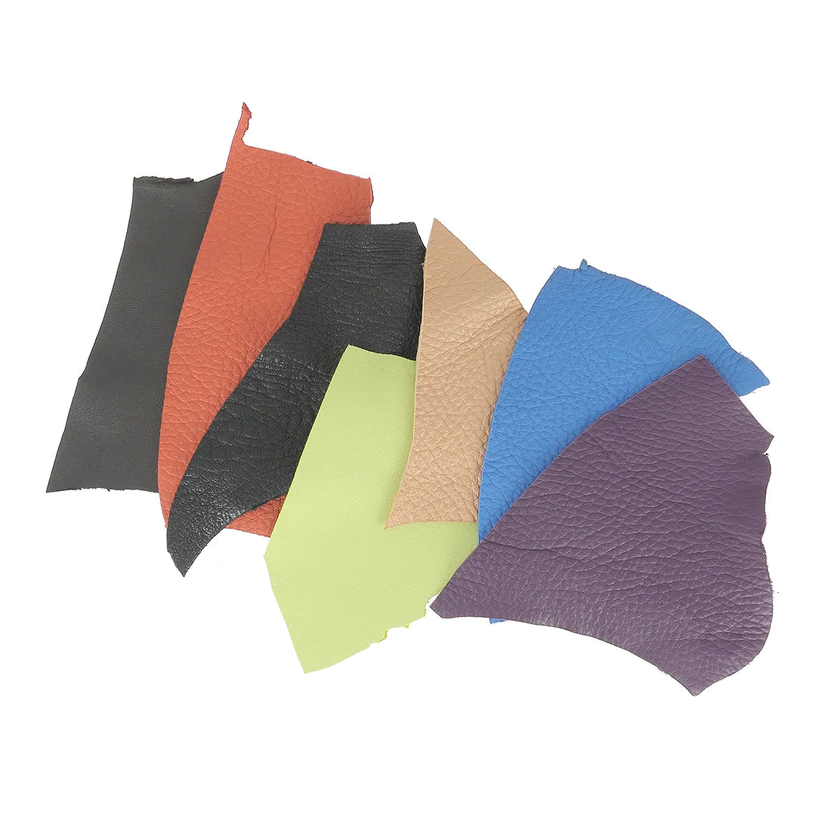 Commandez 7 échantillons de cuir de votre choix pour apprécier la matière, la texture et le rendu avant de finaliser votre achat.