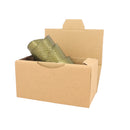 Cuir de saumon métallisé doré de la gamme Squama tanné en France, livré dans un carton individuel.