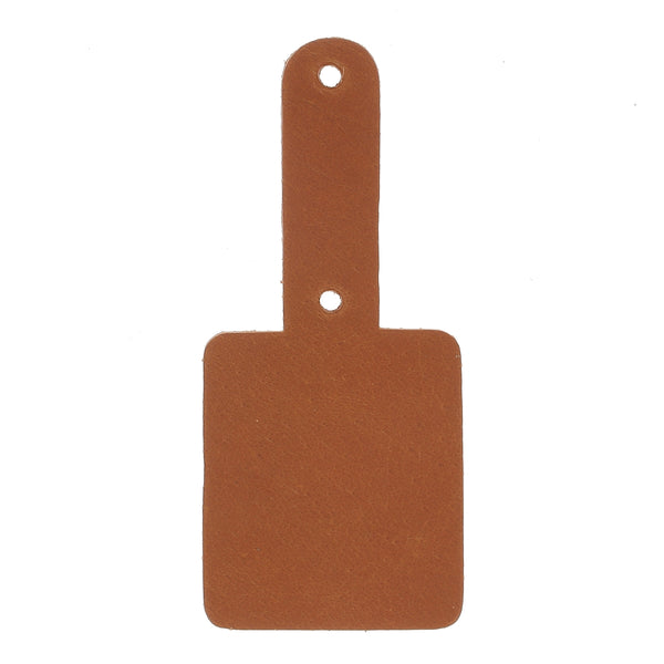 Découpe TAG pour porte clés en cuir teinté à riveter