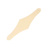 Découpe en cuir naturel pour bracelet adulte avec motif losange, par Deco Cuir, idéal pour personnalisation et création de bijoux.