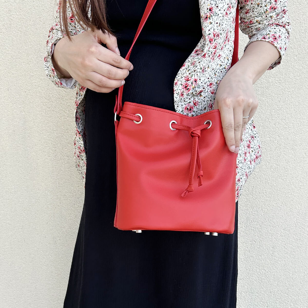 patron sac seau en cuir couture machine