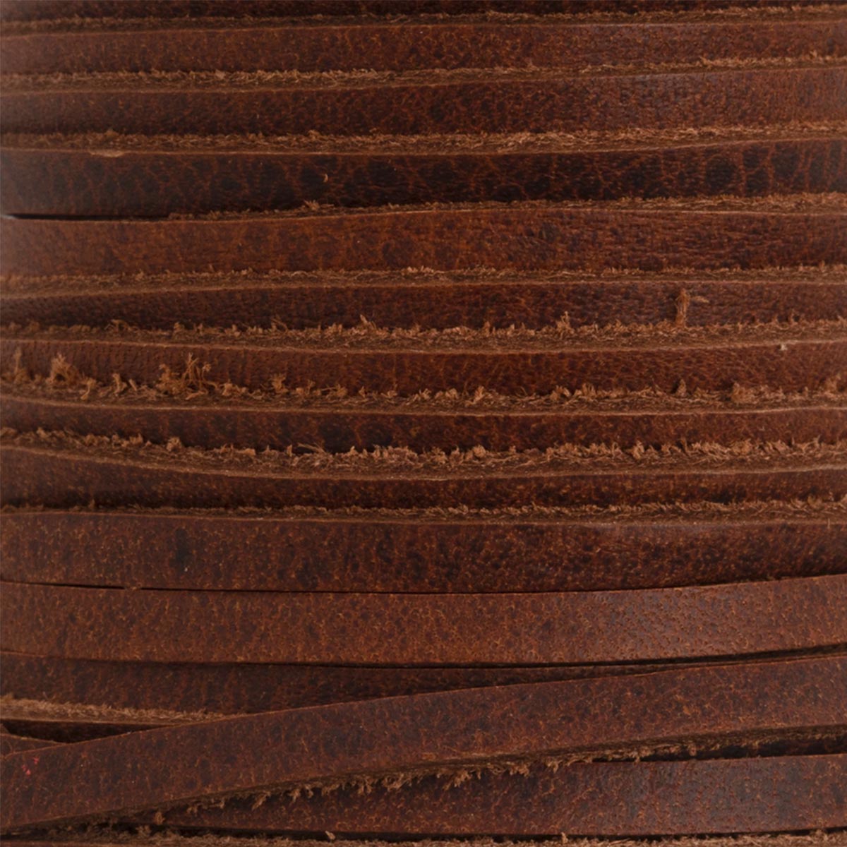 Lacet en cuir de vachette Kodiak plat - Largeur 4mm - Bobine de 15 mètres - Tandy Leather