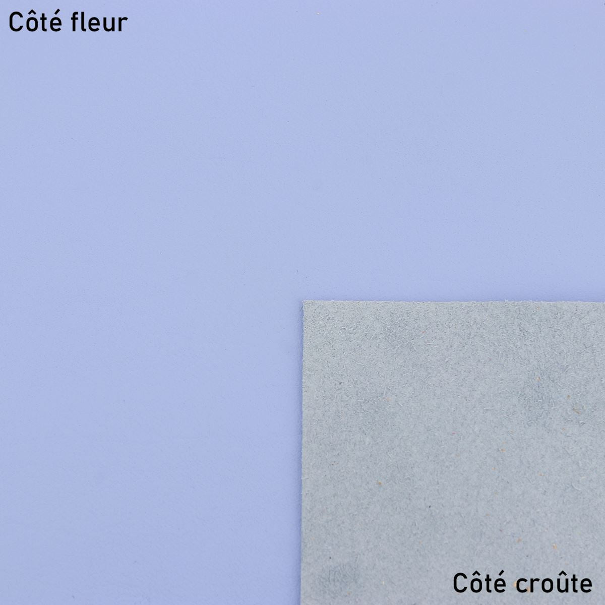 Morceau de cuir de veau lisse et souple - BLEU CLAIR K45