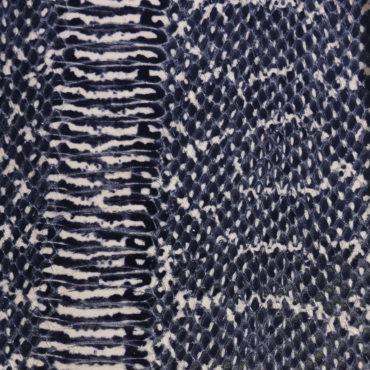 Peau de cuir de veau imitation serpent - NOIR L27