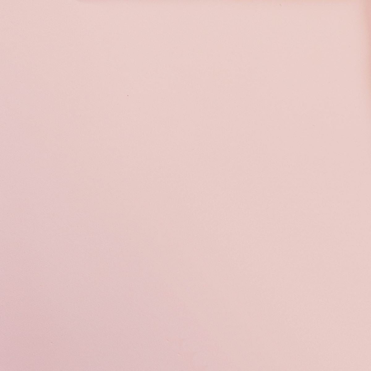 Morceau de cuir de vachette SATINATO - ROSE PÂLE M29