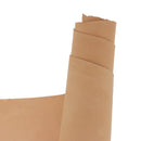 Croûte de cuir de chèvre velours beige rustique idéale pour la création d'articles médiévaux et reconstitution historique