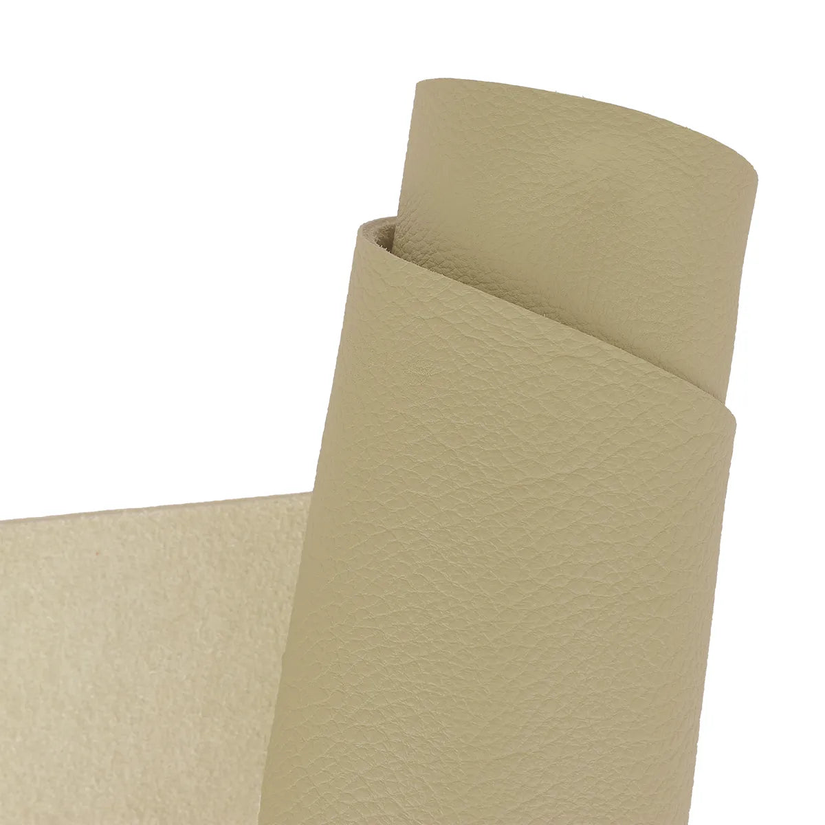 Peau de cuir de vachette TILLEUL S16, texture grainée, cuir naturel pour la maroquinerie ou la couture.