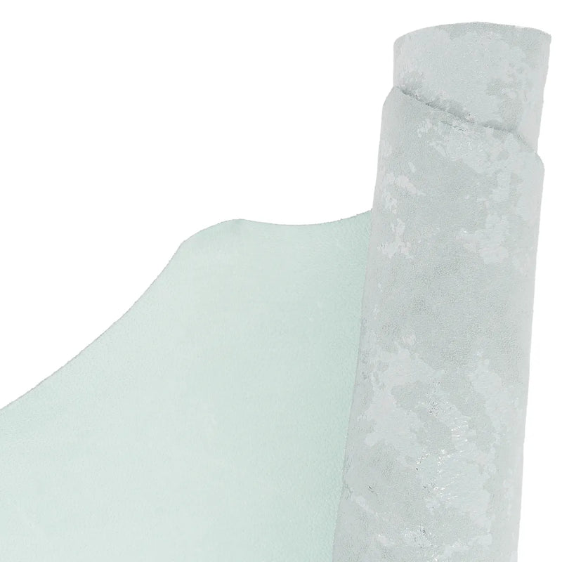 Cuir de chèvre fantaisie bleu ciel et argenté