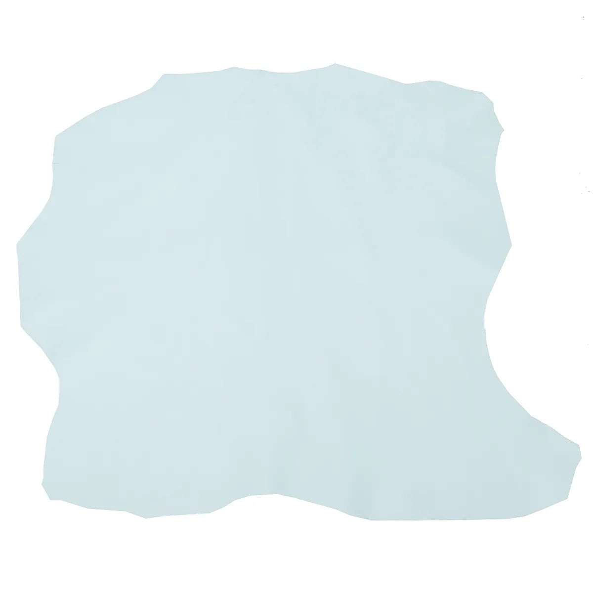 Peau entière en cuir d'agneau lisse couleur bleu ciel.