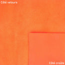 Croûte de cuir de veau velours orange au dos ciré. Cuir velours pour réaliser sac, pochette, bourse, chaussure...