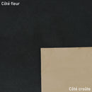 Peau de cuir à poils couleur vert foncé. Cuir à poils qui s'adapte très bien pour la création de chaussure, rabat de sac, accessoire, décoration