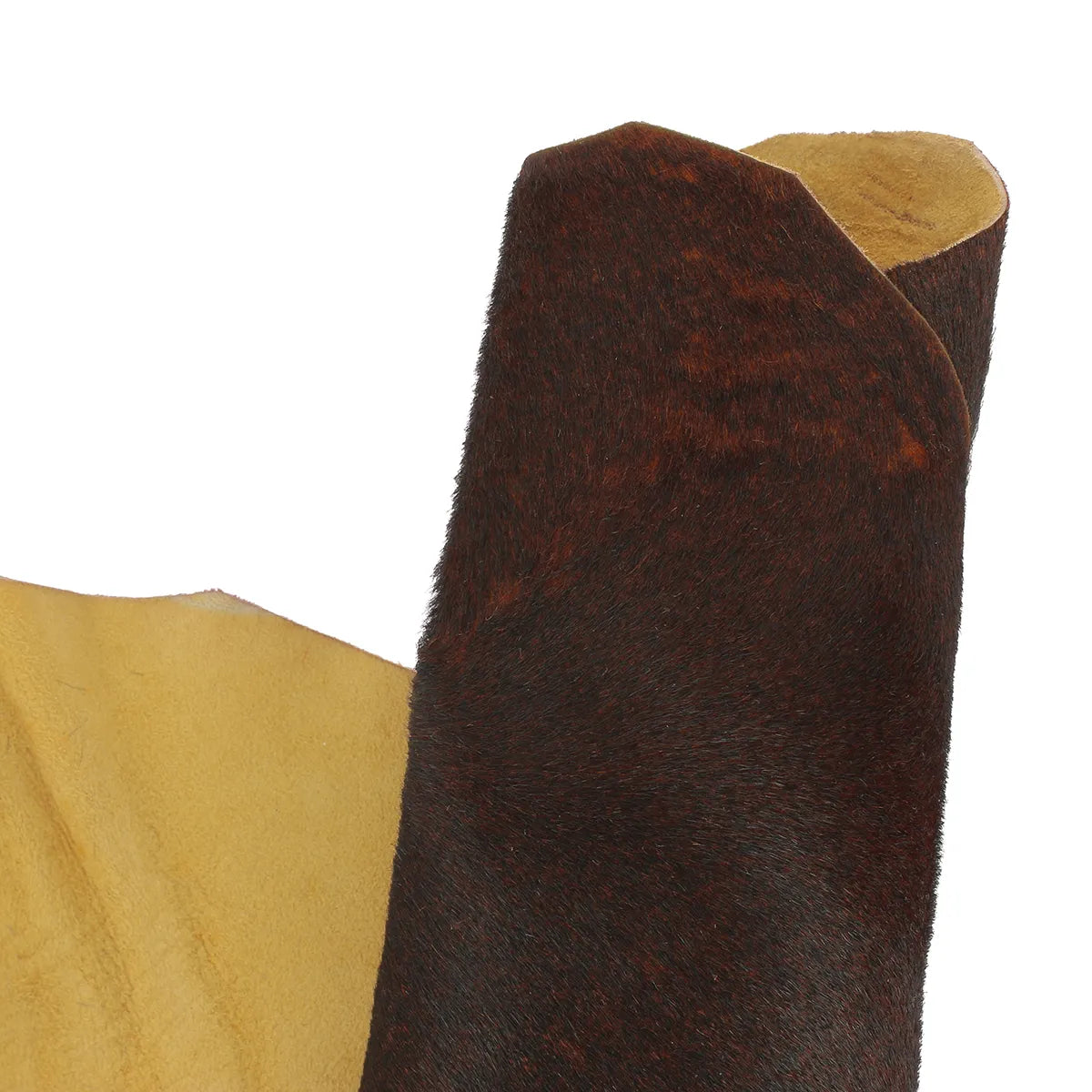 Peau à poils couleur marron bringé. Cuir à poils idéal pour la fabrication de pochette, chaussure, accessoire, décoration