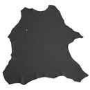 Peau entière de cuir de cerf couleur noir. Cuir de cerf grainé noir idéal pour réaliser des prototypes, accessoires...