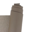 Peau de cuir lisse marron taupe de la gamme VENUS. Cuir mi-souple mi-ferme idéal pour la fabrication de sac à main, pochette, accessoire, étui...