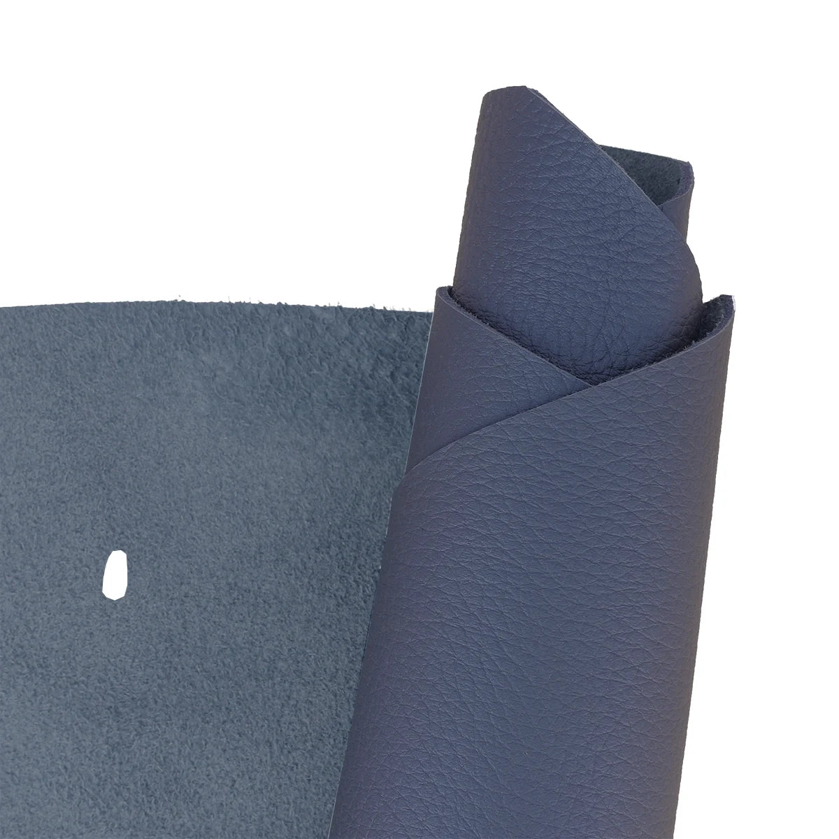 Cuir de cerf bleu nacré, classé 2ème choix et proposé à prix réduit idéal pour la création de test, prototype...