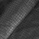 Cuir noir à l'imprimé crocodile avec de jolis reflets lumineux. 