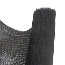 Peau de cuir de mouton lainé noire avec dos en velours imprimé crocodile argenté. Cuir original pour des créations uniques et élégantes