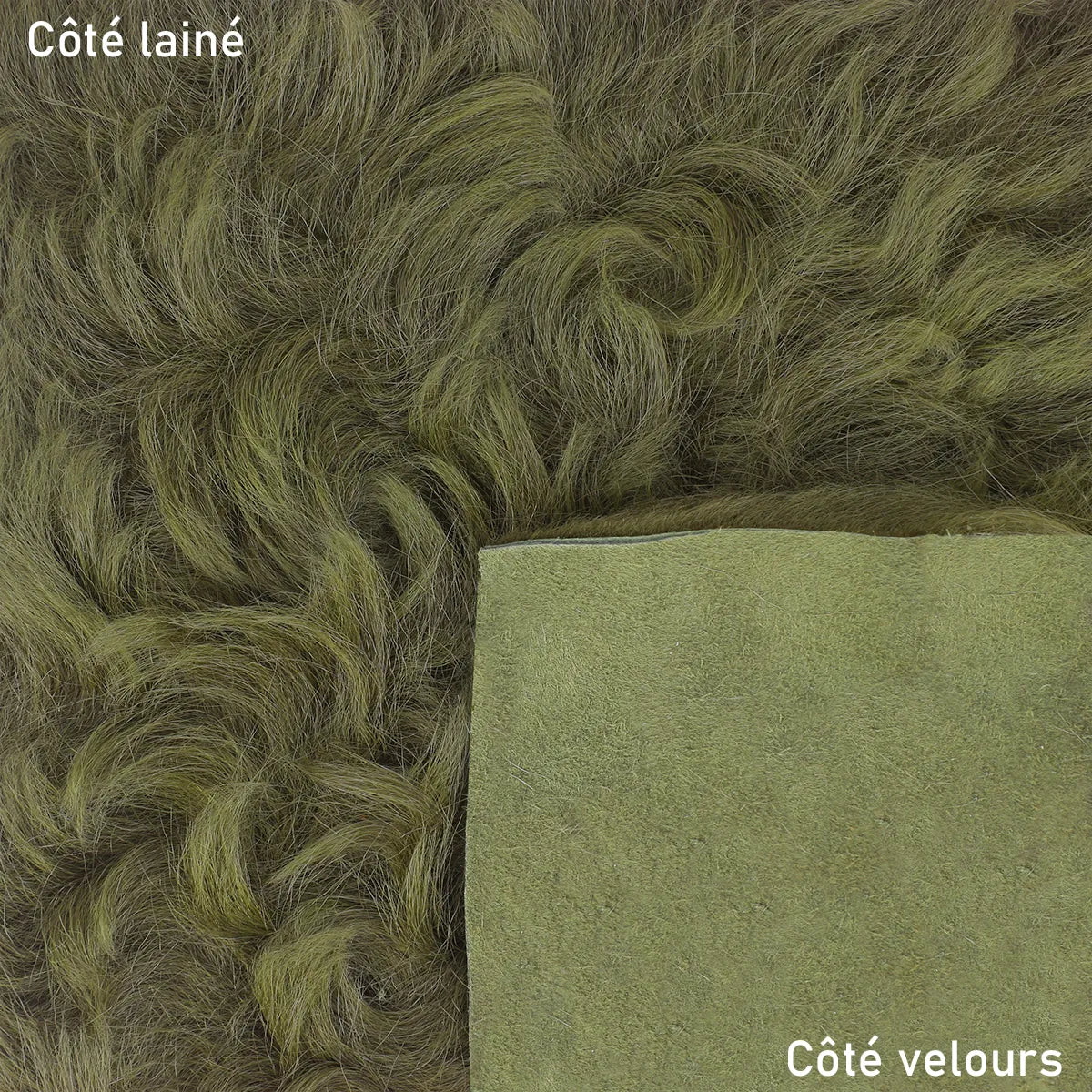 Cuir lainé à poils frisés vert kaki idéal pour la réalisation de vêtements, bottes, chaussons...
