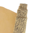 Peau de cuir de chèvre velours jaune sable avec de fines rayures noires rappelant le pelage d'un tigre.