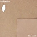 Cuir velours beige avec motif pointillé doré. Cuir de second choix à petit prix pour réaliser des tests ou des essais.