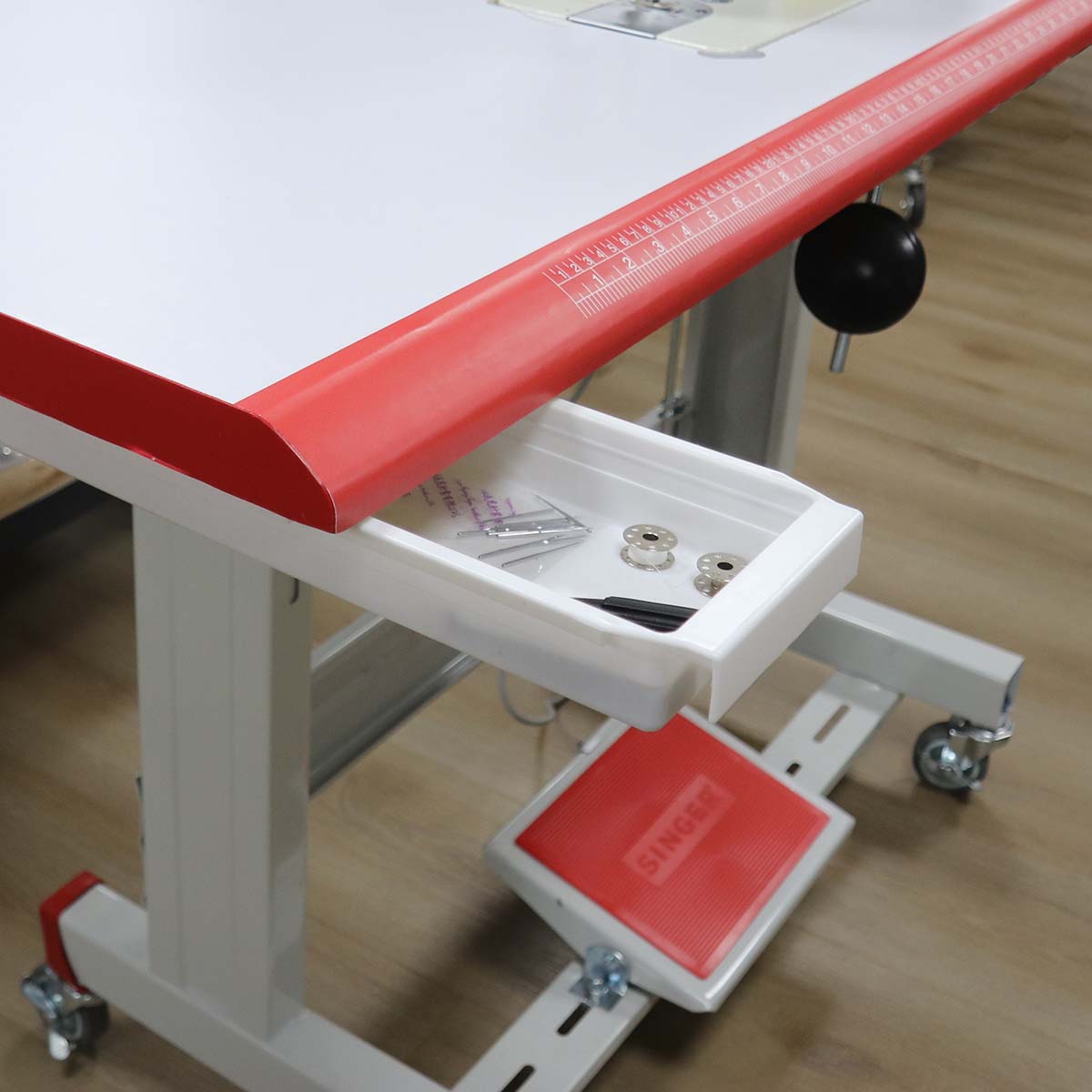 Machine à coudre industrielle Singer simple entrainement - Sur commande - Deco Cuir