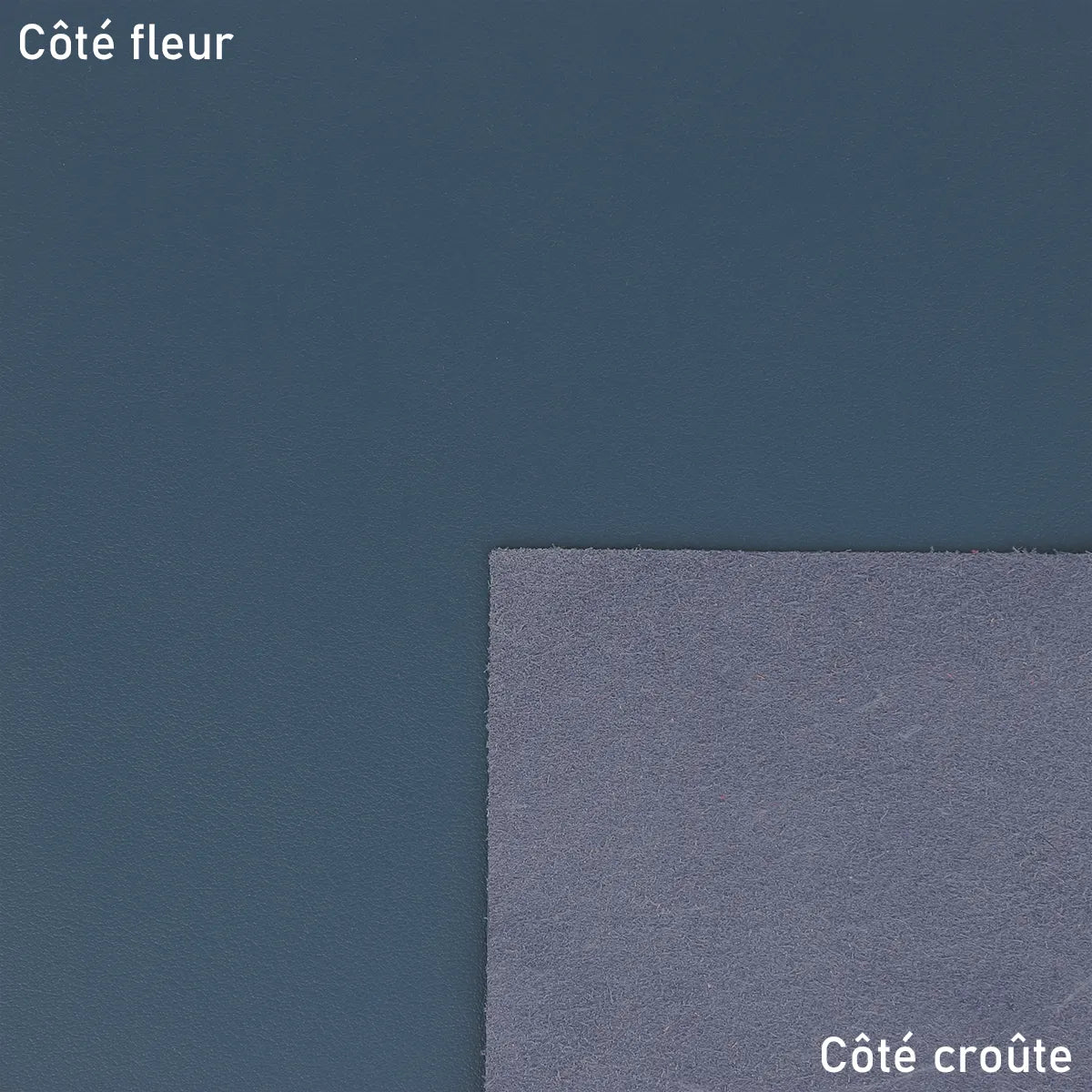 Cuir lisse bleu de la gamme Nappa, idéal pour la fabrication de maroquinerie, portefeuille, porte-monnaie, étui de téléphone...